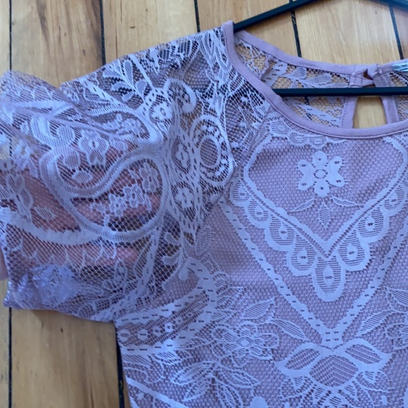 ASOS Maternity Lace Dress - Picture 4 of 9